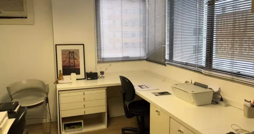 Sala comercial à venda na Avenida Rio Branco, 817, Centro, Florianópolis