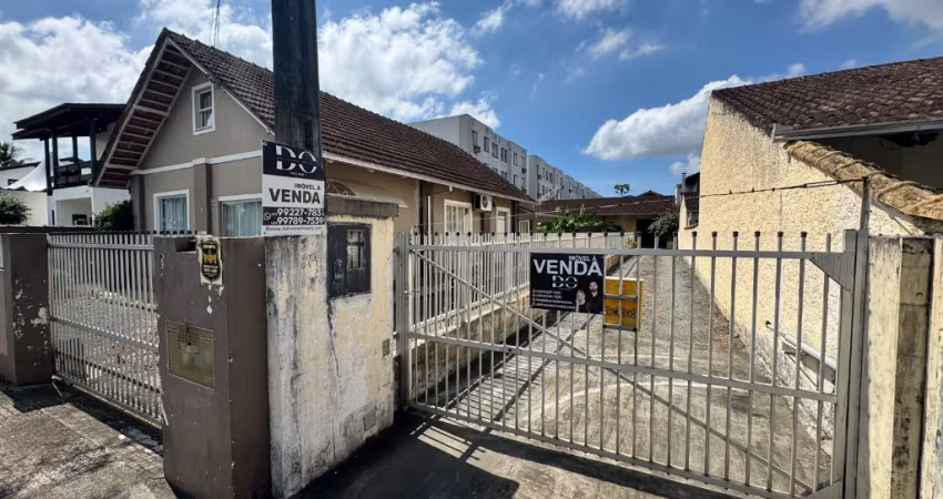 Casa Averbada No Bucarein