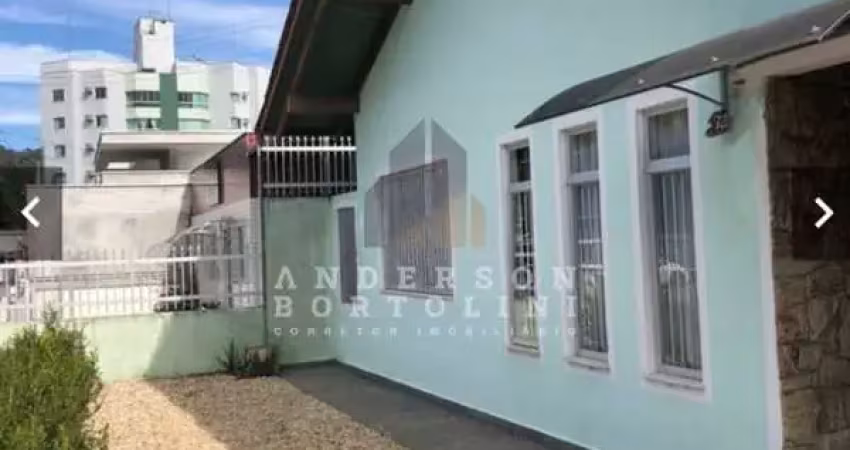 Casa comercial com 2123 salas à venda no Centro, Jaraguá do Sul 
