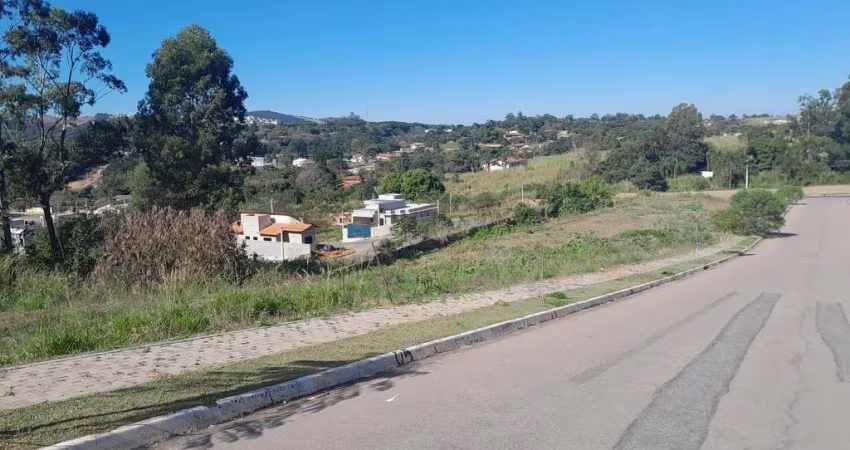 Terreno à venda 250M², Pinheirinho, Vinhedo - SP