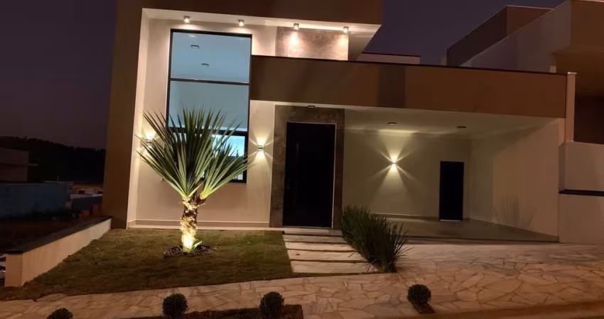 Casa à venda 3 Quartos, 2 Suites, 4 Vagas, 302.22M², Jardim São Marcos, Valinhos - SP