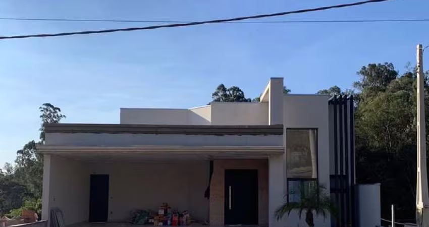Casa à venda 3 Quartos, 3 Suites, 2 Vagas, 300M², Vila Pasti, Louveira - SP | Condomínio Reserva do