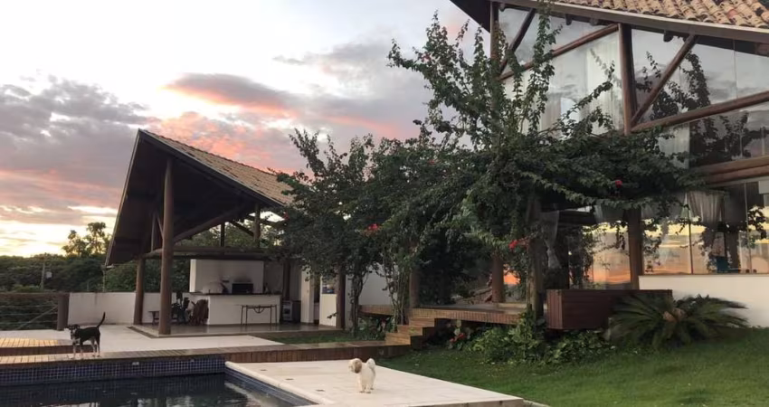 Casa à venda 5 Quartos, 5 Suites, 4 Vagas, 760M², Rainha, Louveira - SP | Condomínio Jardim Primave