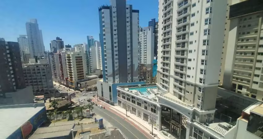 Apartamento com 3 quartos à venda na Rua 3700, 450, Centro, Balneário Camboriú