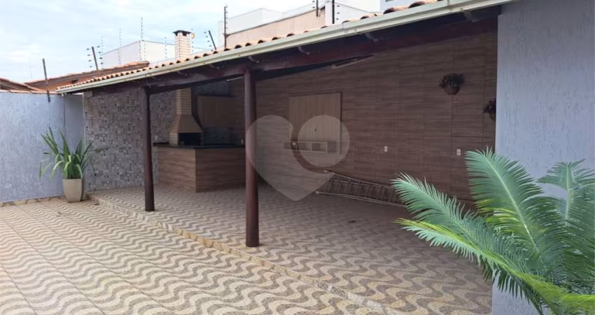 Casa com 3 quartos à venda em Anápolis City - GO