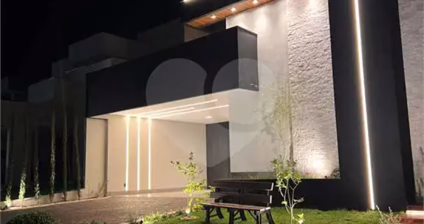 Casa com 3 quartos à venda em Condomínio Residencial Grand Trianon - GO