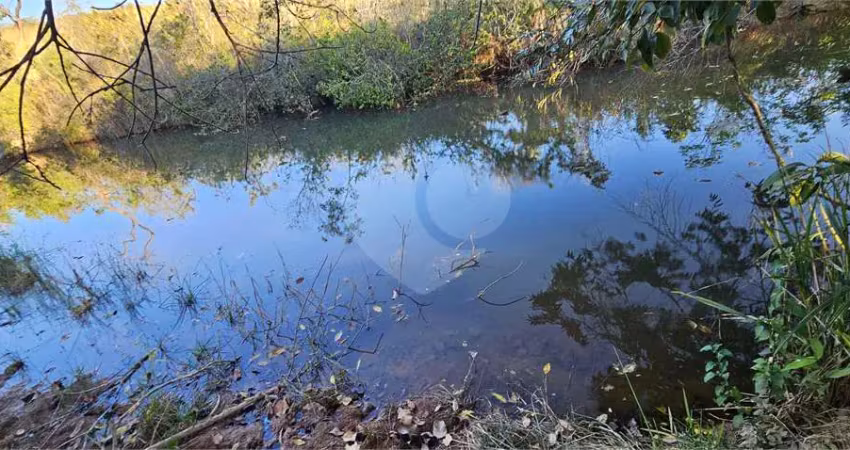 Chácara com 3 quartos à venda em Trajanópolis - GO