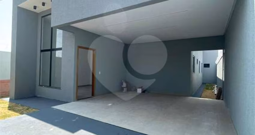 Casa com 3 quartos à venda em Residencial Cidade Industrial - GO