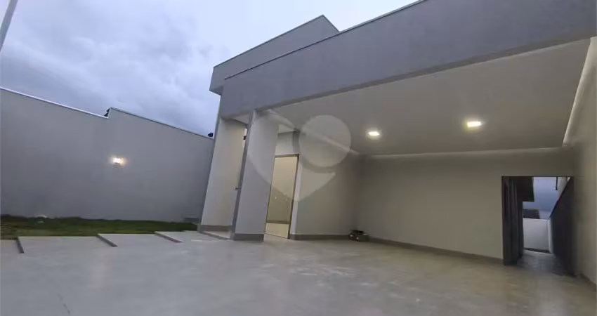 Casa com 3 quartos à venda em Jardim Progresso - GO