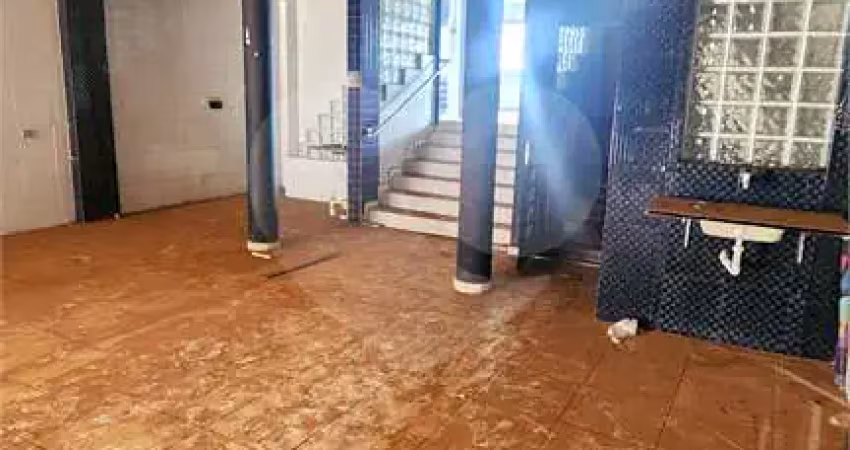 Sobrado à venda em Vila Santana - GO