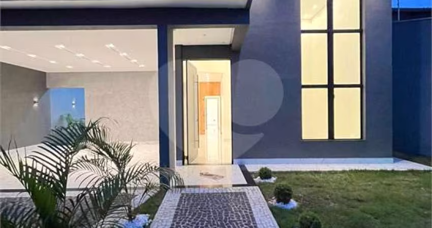 Casa com 3 quartos à venda em Residencial Veneza - GO