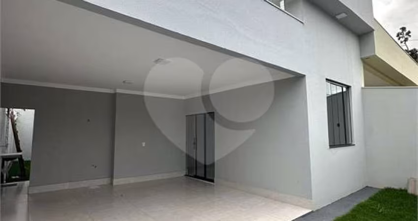 Casa com 3 quartos à venda em Residencial Vale Do Sol - GO