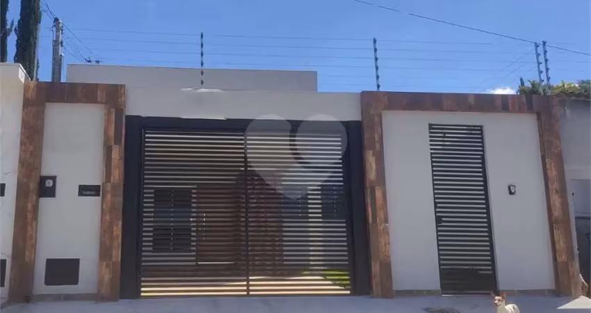Casa com 3 quartos à venda em Residencial Bela Vista - GO