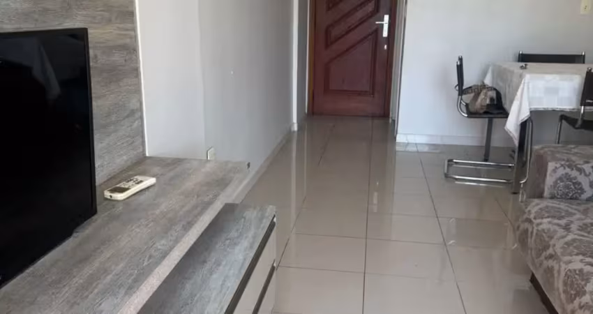 Bosque dos ingleses, 1º torre, mobiliado, nascente, 3 quartos sendo 1 suíte, wc, 2 vagas de garagem