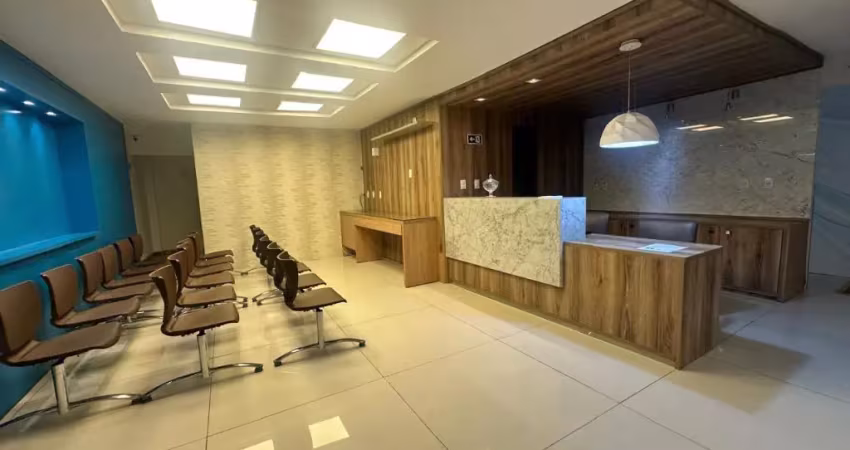 Atlantic tower medical, 267m2, 11 salas,  recepção com 18 cadeiras, 4 banheiros em geral