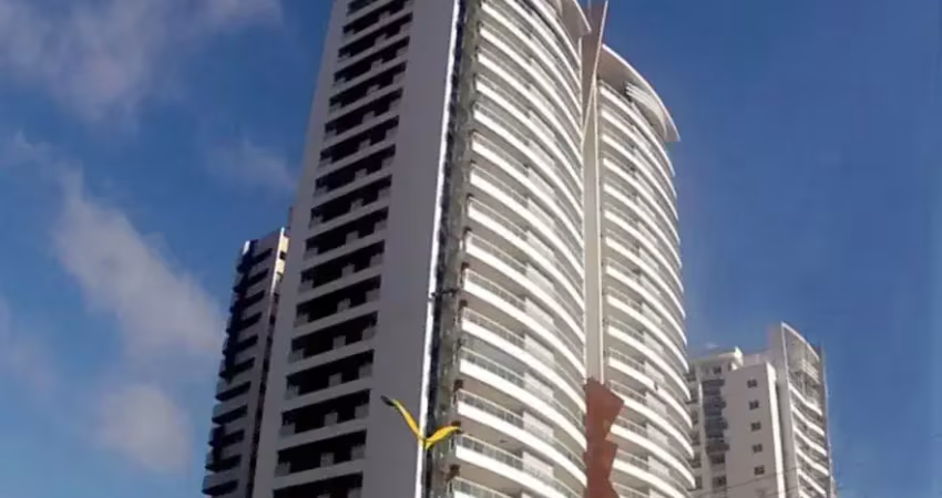 Parque 10,  ed. rubi 160m2,  quartos + 2 suítes, com armários e ar , 2 vagas
