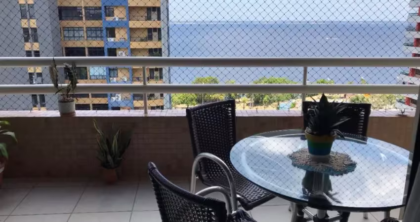 Cond. porto seguro, 3 quartos sendo 1 suite, sala para 2 ambientes, cozinha com modulados e 2 vagas.