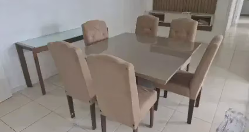 Reserva inglesa, mobiliado, 93m², andar alto, 3 quartos sendo 1 suíte, varanda goumert, 2 vagas.