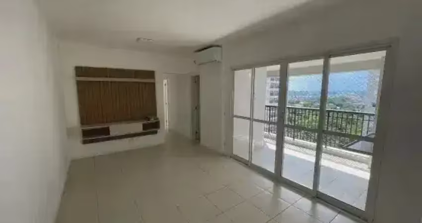 Reserva inglesa, mobiliado, 93m², andar alto, 3 quartos sendo 1 suíte, varanda goumert, 2 vagas.