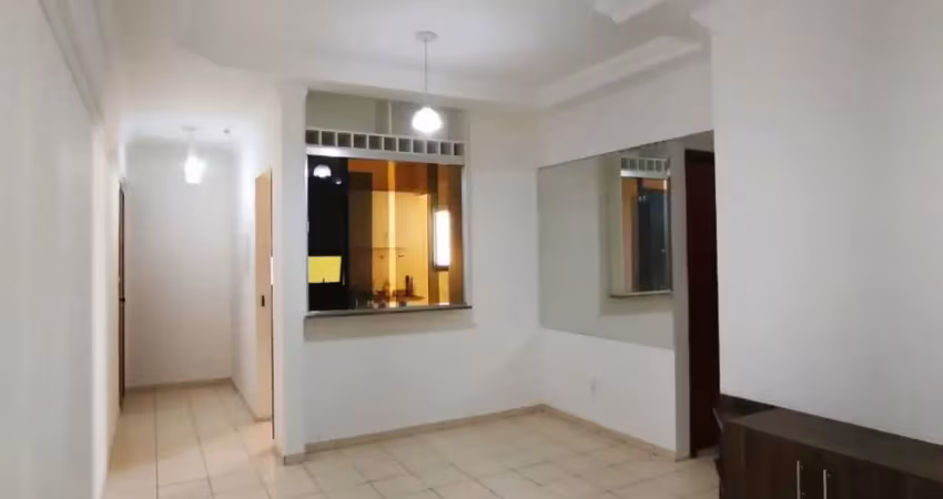 Cond., nápoles no parque 10 com 3 quartos sendo 1 suíte, andar medio e 2 vagas.