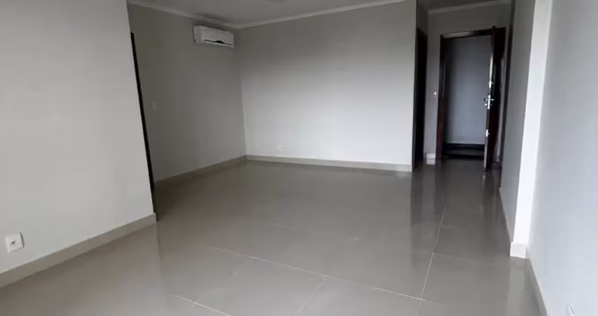 Cond. genève com 92m², 3 quartos sendo 1 suite,  sala para 2 ambientes e 2 vagas.