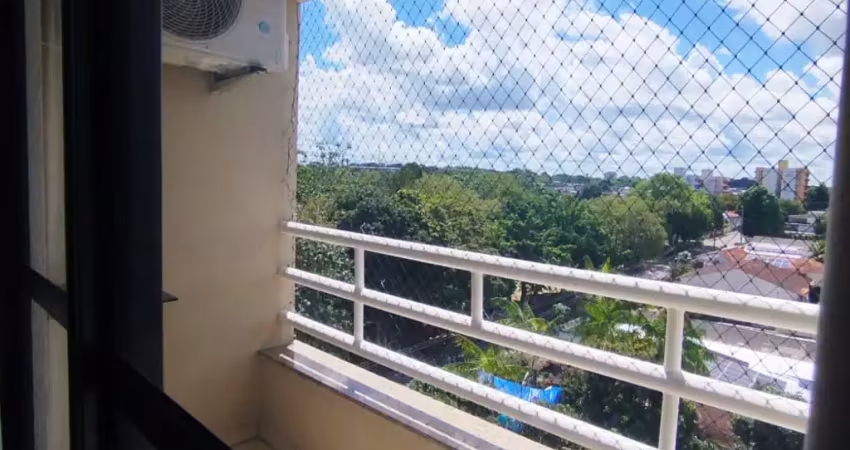 Cond., nápoles no parque 10 com 3 quartos sendo 1 suíte, andar medio e 2 vagas.