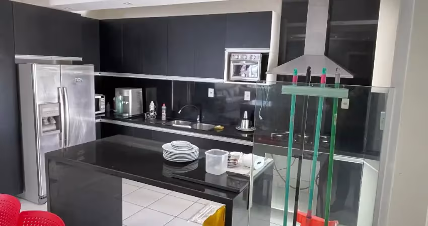 Nossa senhora das graças. cond. di cavalvante, alugo apato mobiliado com 130m2, 3 suites andar alto.