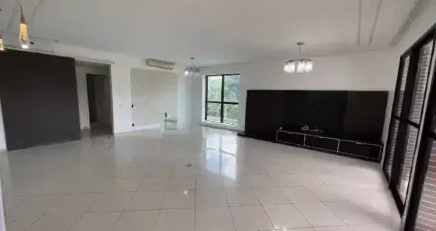 Piazza d´lacqua, ponta negra,  4 suítes, sendo 1 master, 195m2, 3 vagas de garagem