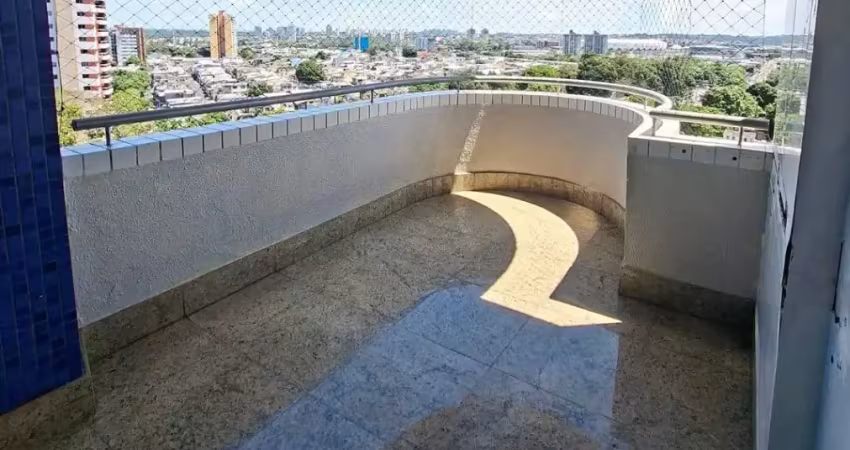 Altos da recife, 140m2, com 3 suítes climatizadas, 1 quarto de serviço , area de serviço