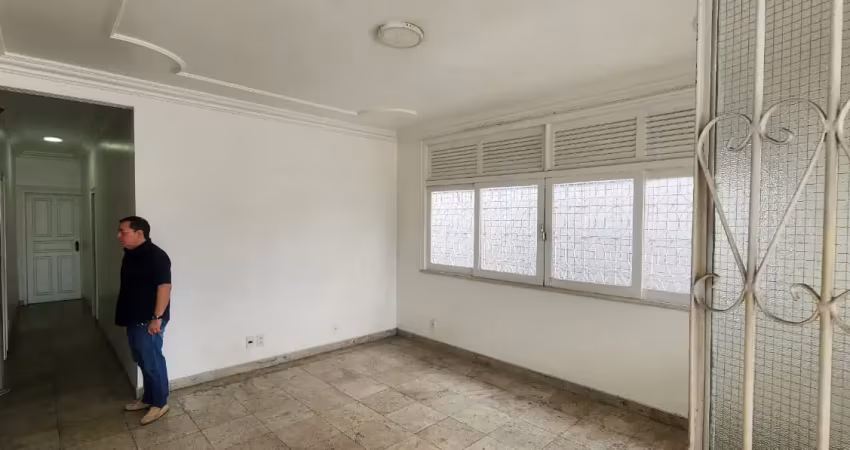 Centro – av. japurá | casa 246m² (comercial / residencial). 3 suites internas + edicula