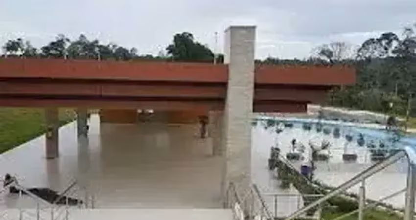 Casa duplex 100% mobiliada no condomínio quinta das marinas – 4 suítes | piscina