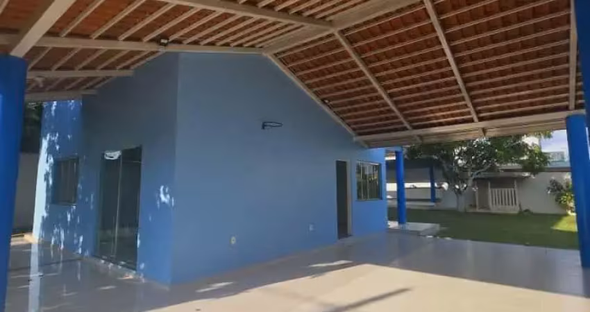 Cond. ponta negra ii – casa com 230m² 3 quartos, ampla e climatizada em terreno de 600m²