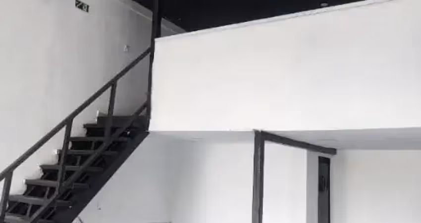 Dom pedro. mini shopping jacira reis alugo sala comercial com mezanino – pronta para uso.