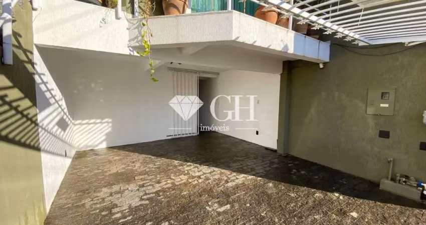 Casa com 4 quartos para alugar na Rua Afonso Celso, Uvaranas, Ponta Grossa