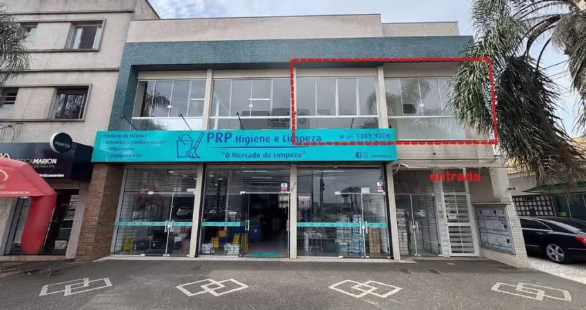 Casa comercial com 1 sala para alugar na Avenida Ernesto Vilela, Nova Rússia, Ponta Grossa