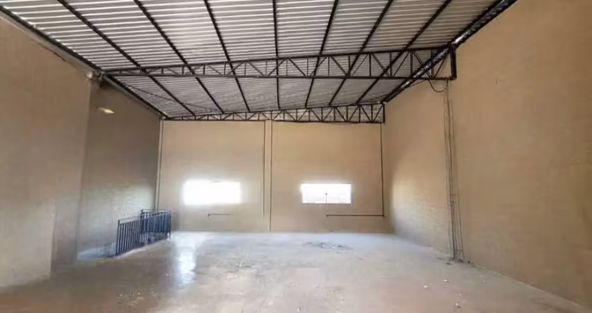 Casa comercial com 2 salas para alugar na Rua Roberto César Antunes Ribas, Contorno, Ponta Grossa