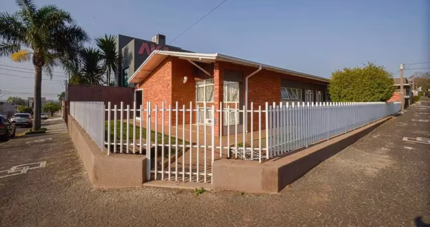 Casa com 3 quartos à venda na Avenida Bonifácio Vilela, Jardim Carvalho, Ponta Grossa