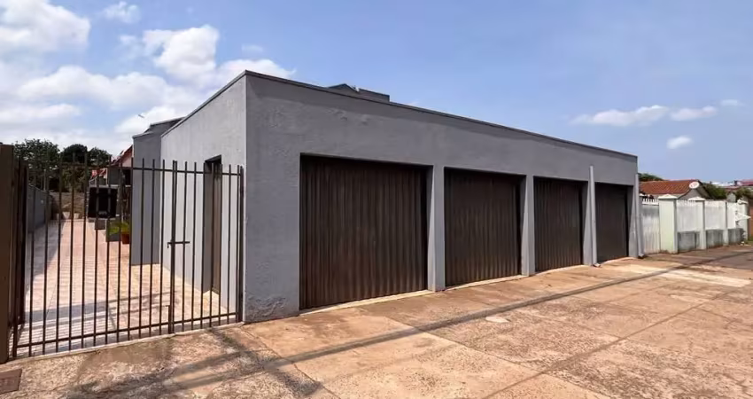 Casa com 3 quartos à venda na Avenida Euzébio de Queiroz, Uvaranas, Ponta Grossa