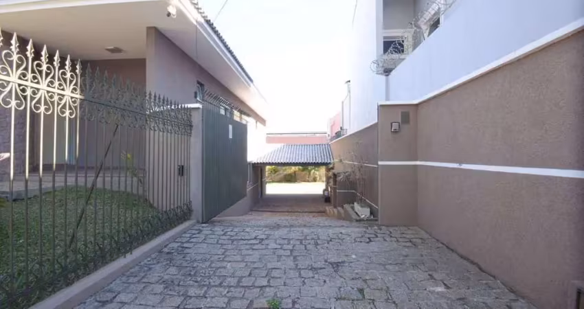 Casa com 6 dormitórios( 1 suíte e 1 demi suíte)) para alugar, 236 m² por r$ 6.000/mês - frederico bals- centro - ponta grossa/pr