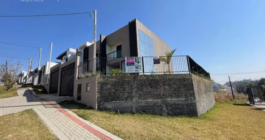 Casa a venda no bairro fraron - 01 suite e 02 quartos -