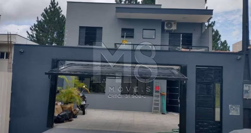 Sobrado com 3 dormitórios à venda, 112 m² por R$ 640.000,00 - Conjunto Habitacional Ana Paula - Mogi das Cruzes/SP