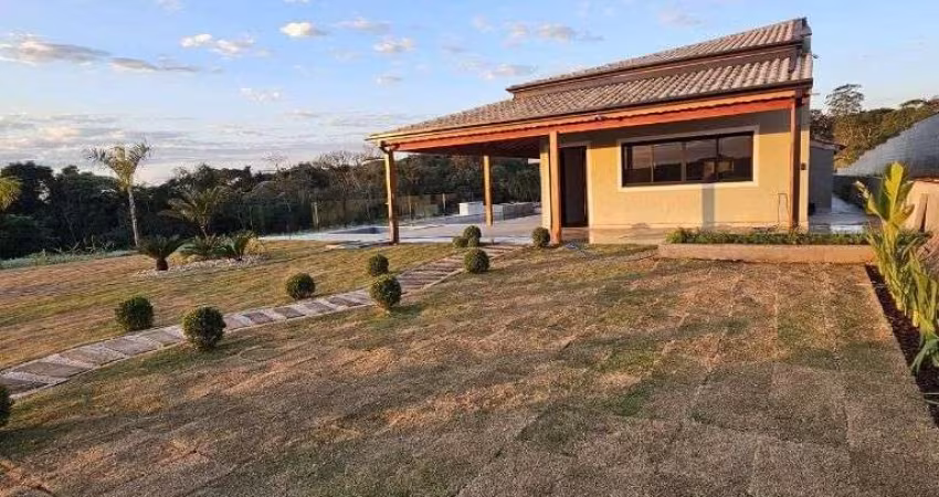 Chácara com 3 dormitórios à venda, 25000 m² por R$ 1.600.000,00 - Cocuera - Mogi das Cruzes/SP
