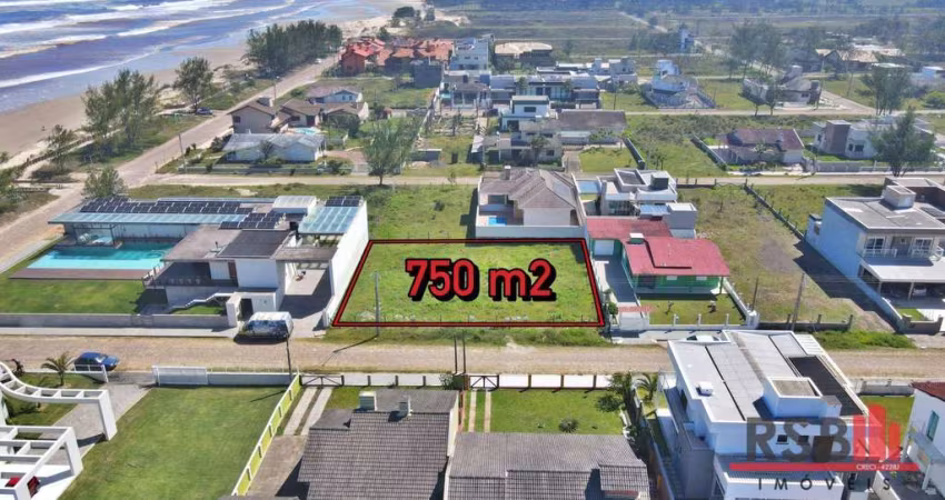Terreno à venda, 750 m² por R$ 650.000,00 - Bellatorres - Passo de Torres/SC