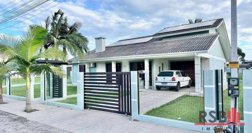 Casa com 3 dormitórios à venda, 180 m² por R$ 790.000 - Bellatorres - Passo de Torres/SC