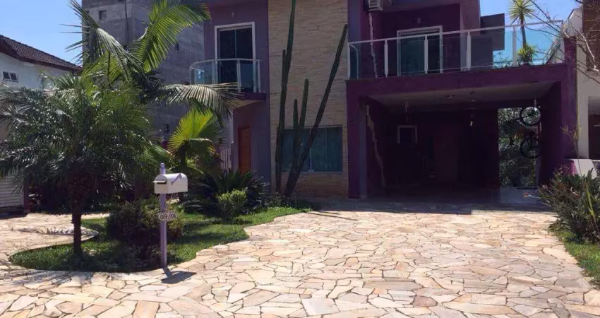 Casa para Venda em Mogi das Cruzes, Parque Residencial Itapeti, 4 dormitórios, 2 suítes, 4 banheiros, 6 vagas