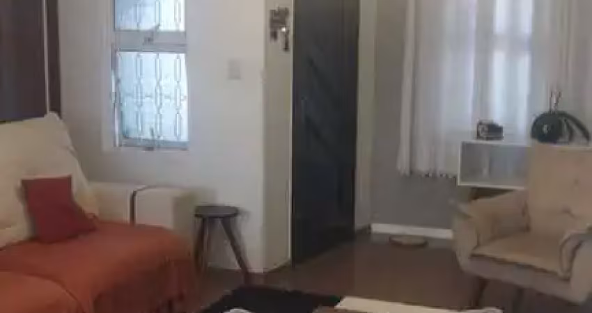 Casa para Locação em Mogi das Cruzes, Parque Santana, 3 dormitórios, 1 suíte, 2 banheiros, 2 vagas