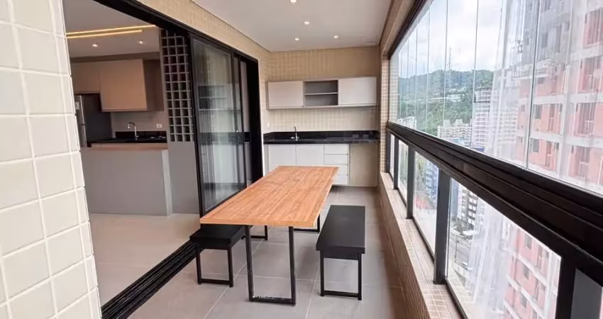 Apartamento 2 quartos 1 suíte próximo à praia do José Menino