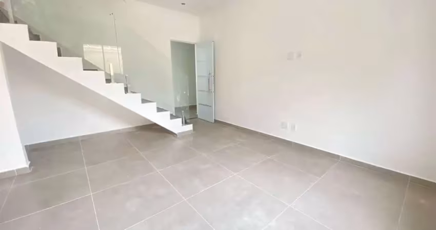 Casa com 2 quartos à venda na Rua Maria dos Reis, Morro Nova Cintra, Santos