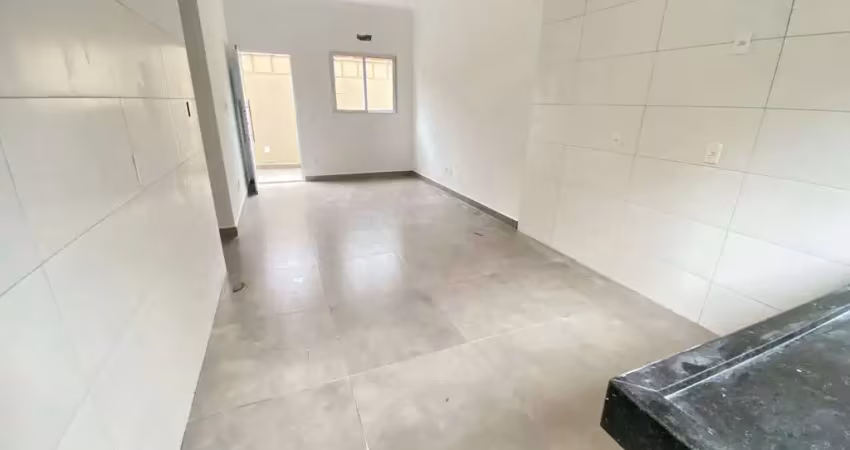 Casa com 2 quartos à venda na Avenida Santista, 1204, Morro Nova Cintra, Santos