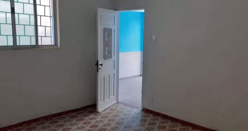 Casa com 3 quartos à venda na Rua Mantenópolis, Jardim Independência, São Vicente